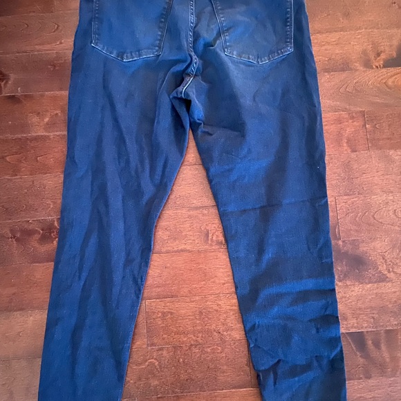 Women's Blue Jeans - Picture 3 of 3